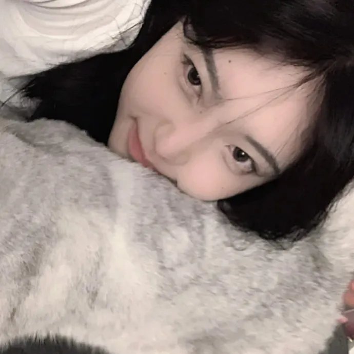 不装了，我比英雄还强